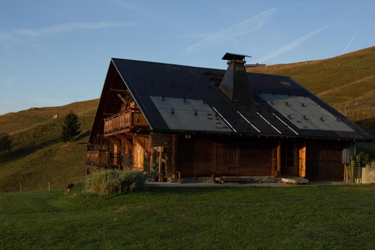 Reine Des Aravis - Chalet Isole Флюме Екстериор снимка